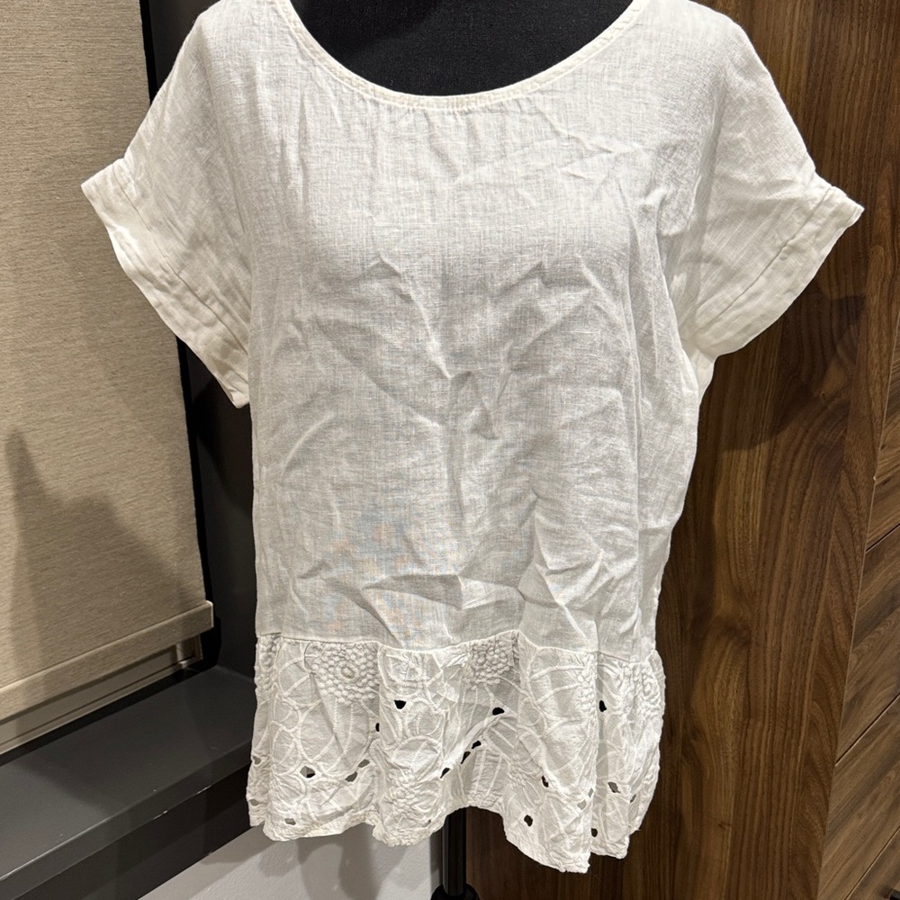 White Embroidered Women's Top L
